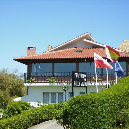 Cóbreces Pension Bella Vista מראה חיצוני תמונה