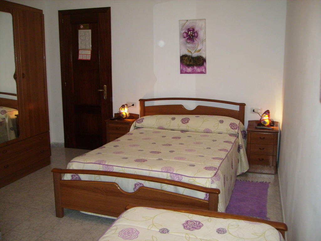 Cóbreces Pension Bella Vista חדר תמונה
