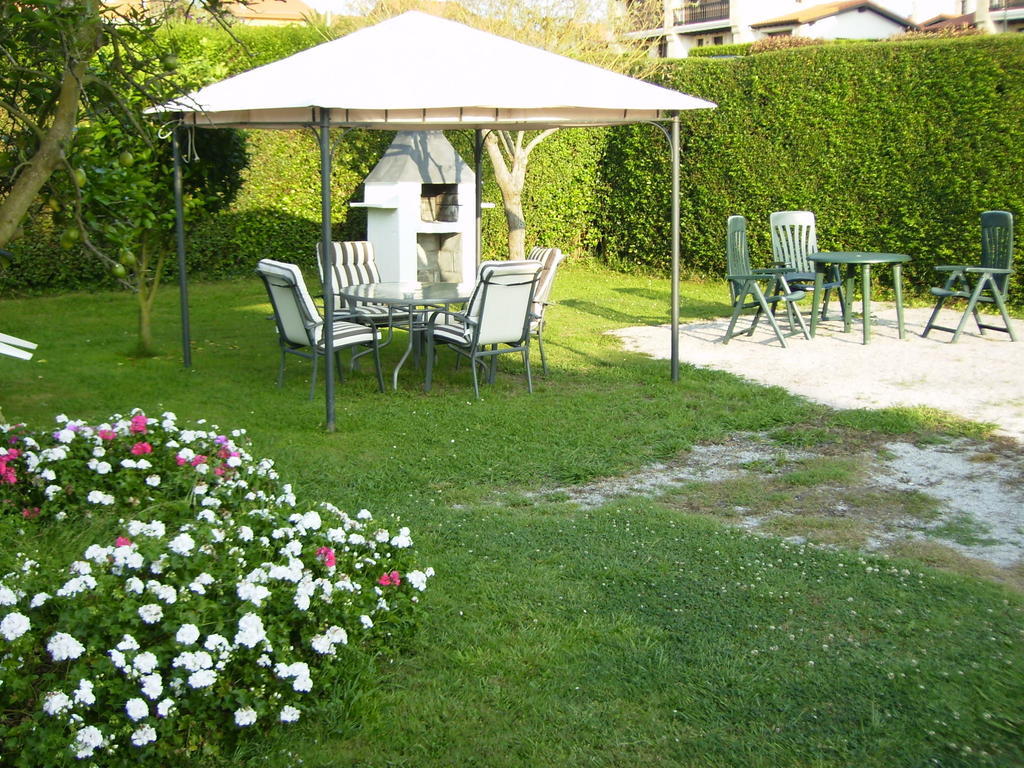 Cóbreces Pension Bella Vista מראה חיצוני תמונה